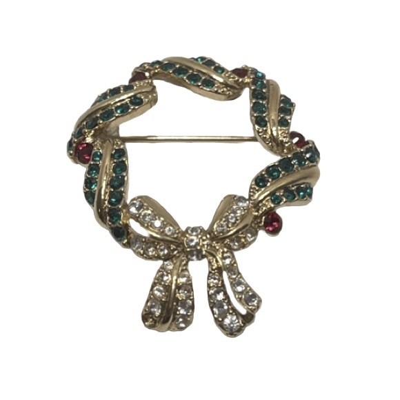 Vintage Monet Christmas Wreath Brooch. - Picture 1 of 2